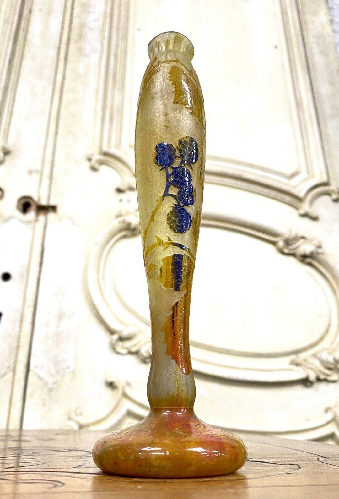 Daum Nancy - Vase Aux Mûres En Verre Multicouche, Pate De Verre Art Nouveau