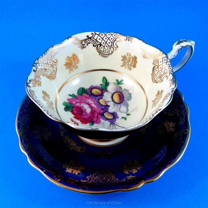 パラゴン　美麗なコバルトとクリーム色　花柄のカップ&ソーサー