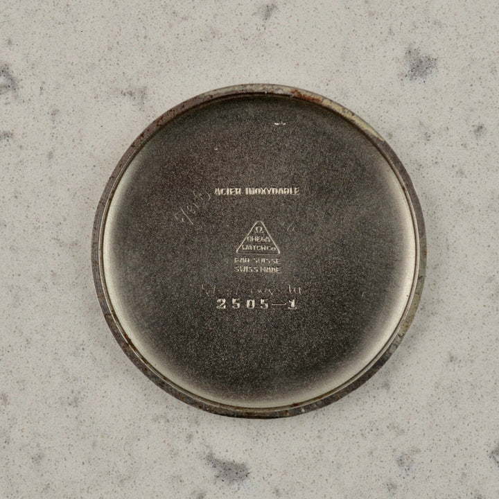 C.1946 ヴィンテージ オメガ ジャンボ カラトラバ 38.5mm スチール製 腕時計 型番2505 Cal.30T2 梱包箱付き
