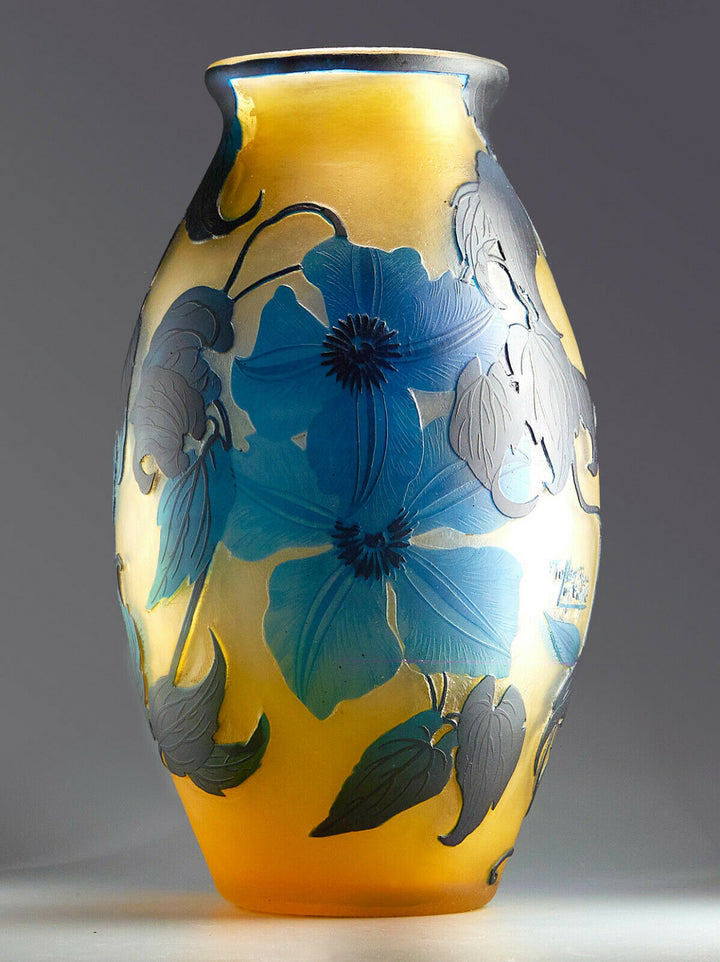 ミューラー兄弟　クレマチスの花の花瓶