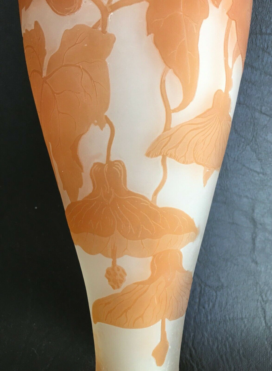 エミールガレ　朝鮮朝顔の花瓶