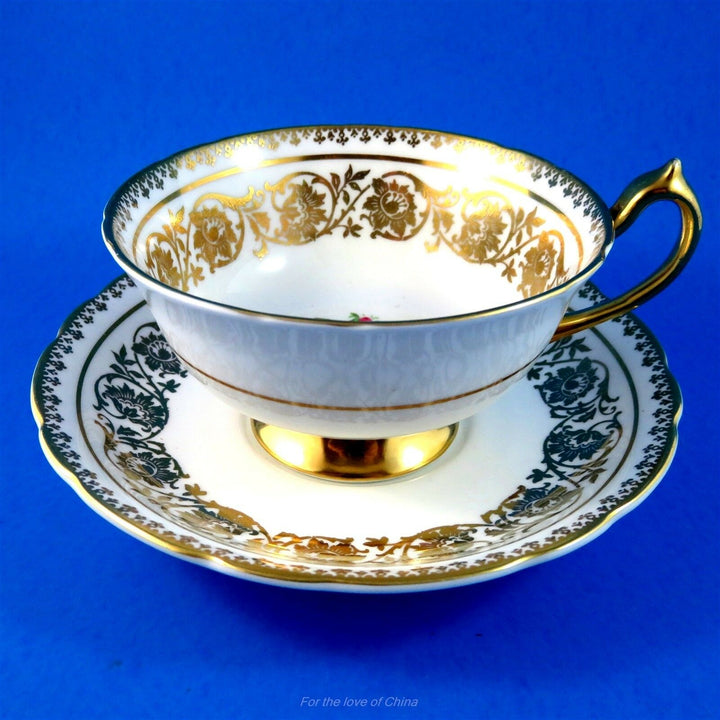 パラゴン　花とゴールドガーランドの煌めきカップ＆ソーサー　