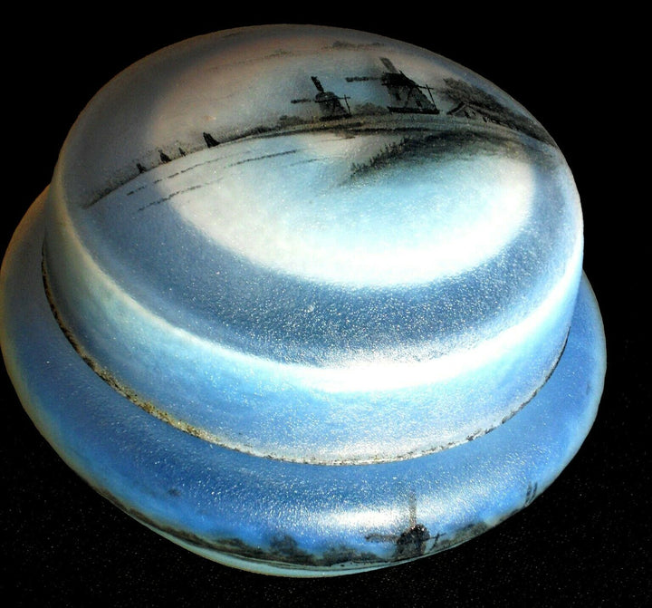 Belle boite Daum, decor hollandais, parfaite, era 1890-1896 galle vase