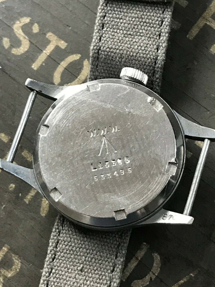 レコード（RECODE）イギリス陸軍　ダーティダースW.W.W.　W10　NATO文字盤　1960年代