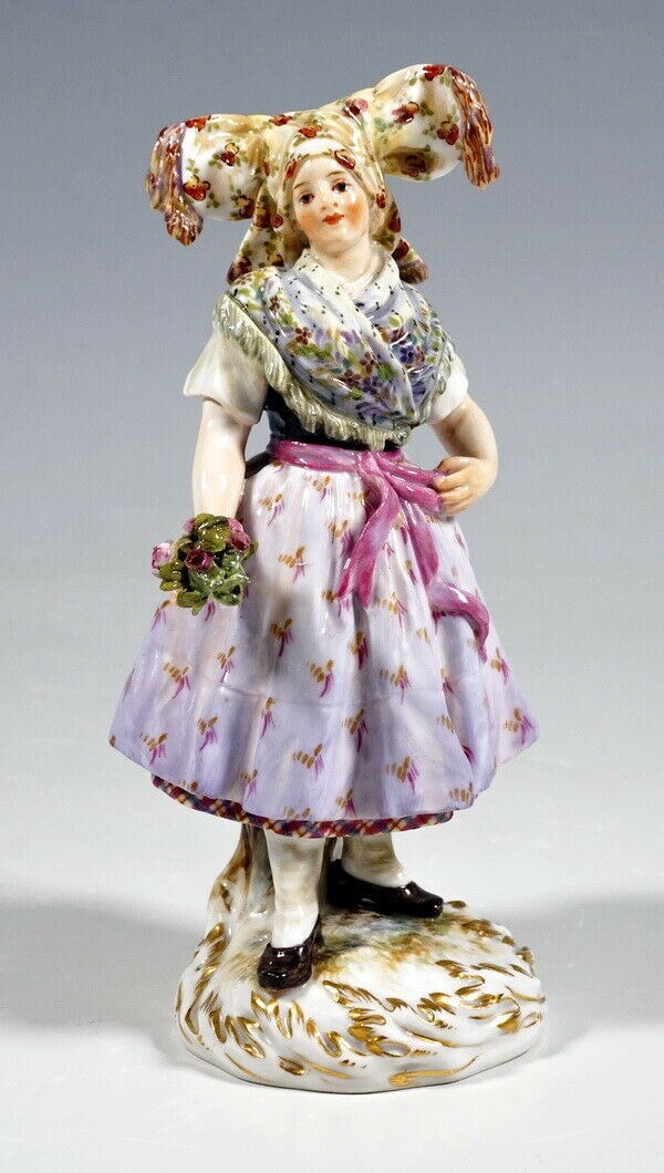 マイセン人形(MEISSEN)「ルサティアン地方の伝統衣装の女性」