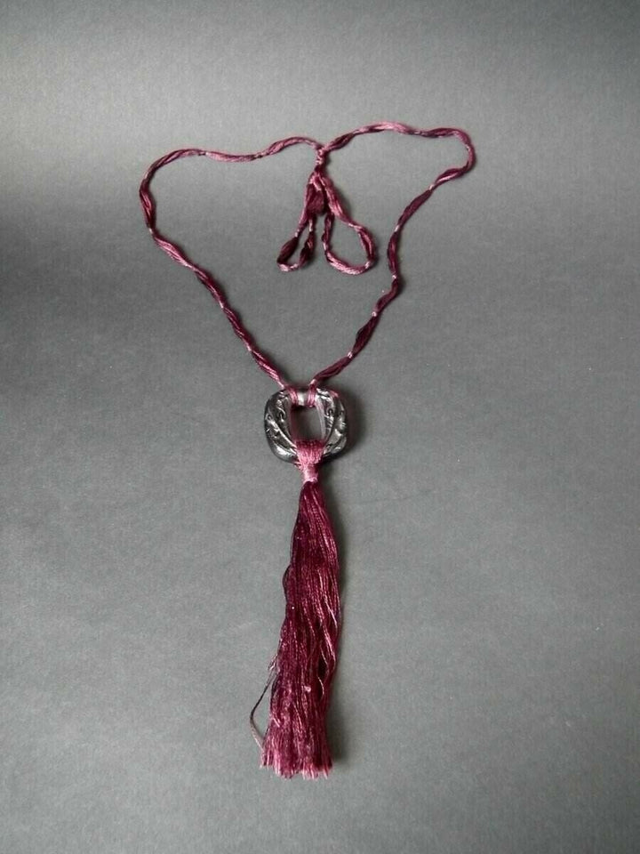 Rene Lalique Plum Glass 'Lezards' Pendant