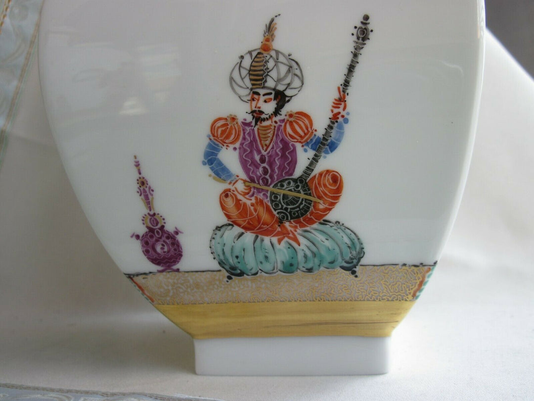 Schöne große Meissen Vase in Dekor 1001 Nacht