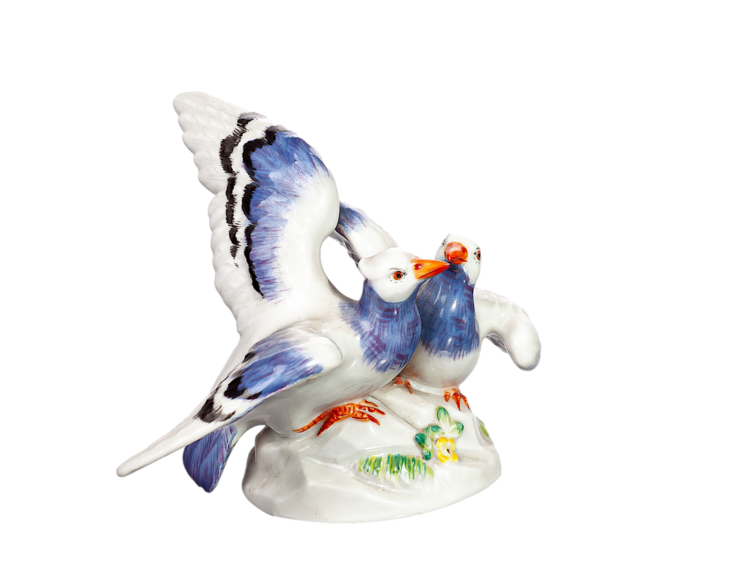 マイセン人形 動物シリーズ 鳩のペア  モデル番号O190x 1973年 9cm