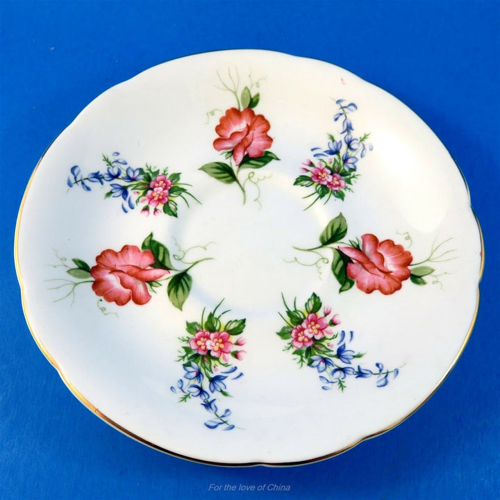 パラゴン　美しいスイートピー＆ブル―フラワーブーケ　カップ&ソーサー