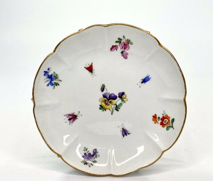 マイセン(Meissen)、1870年、花·フルーツ柄、カップ＆ソーサーセット、立体造形装飾 – アンティークテーブルウェア