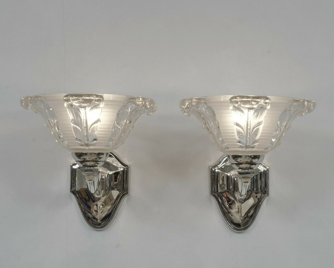 リチャード＆イーザン　1930年フランス アールデコの壁掛けランプ ペア