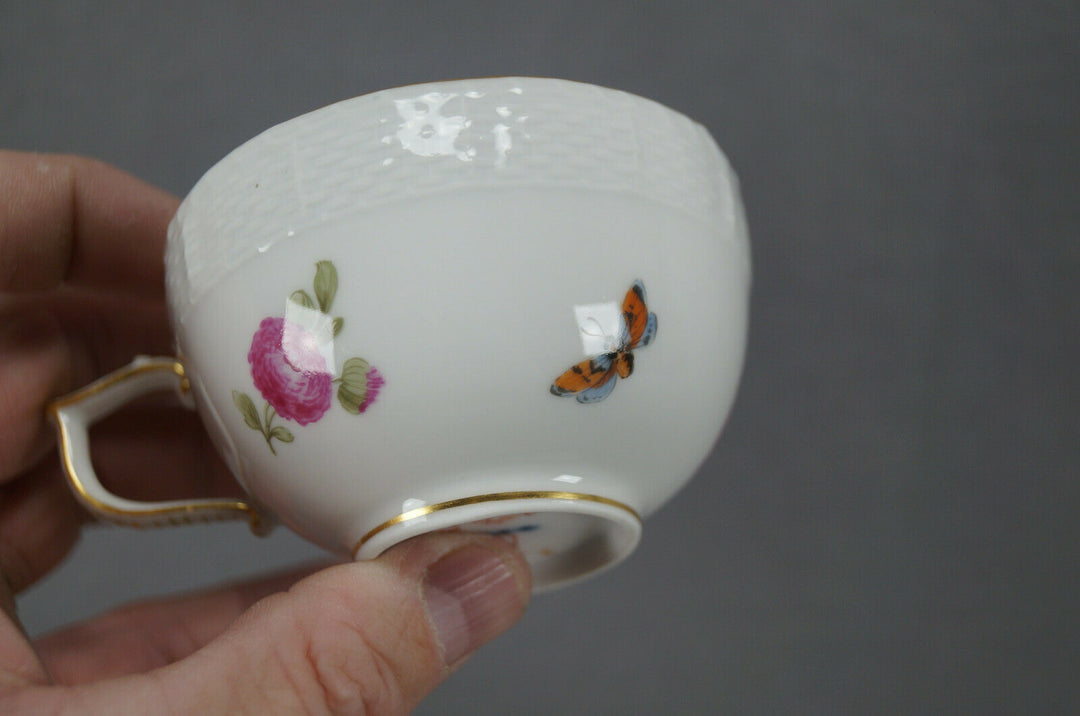 KPM Berlin Hand Painted Dresden Floral Butterfly & Gold Tea Cup & Saucer A