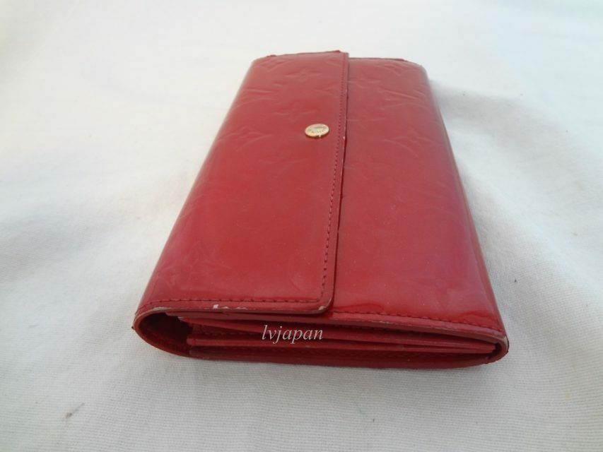 Authentic LOUIS VUITTON Vernis Long Wallet Red