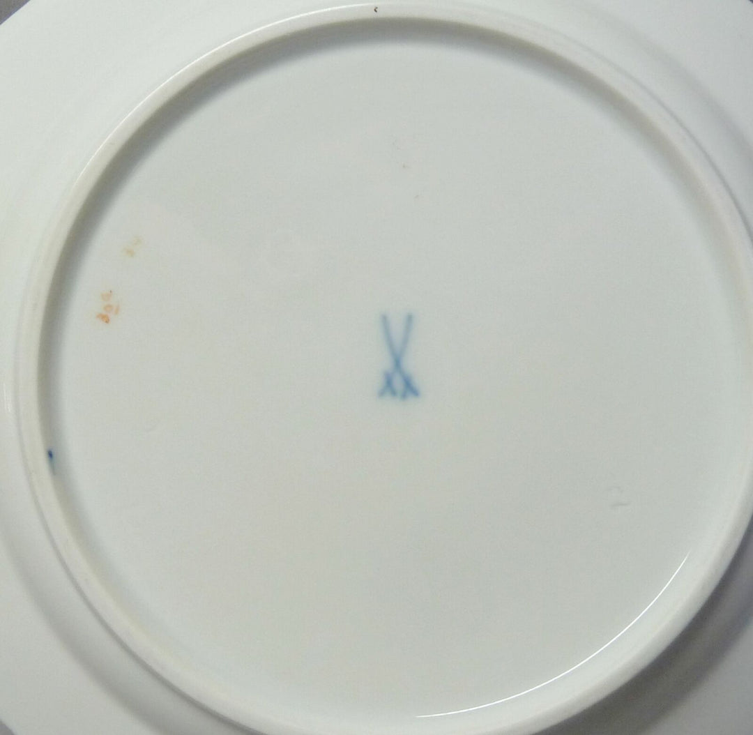 (G6111) Meissen Teller, bunte Blumenmalerei, A-Kante, 1.Wahl, D =17.5 cm