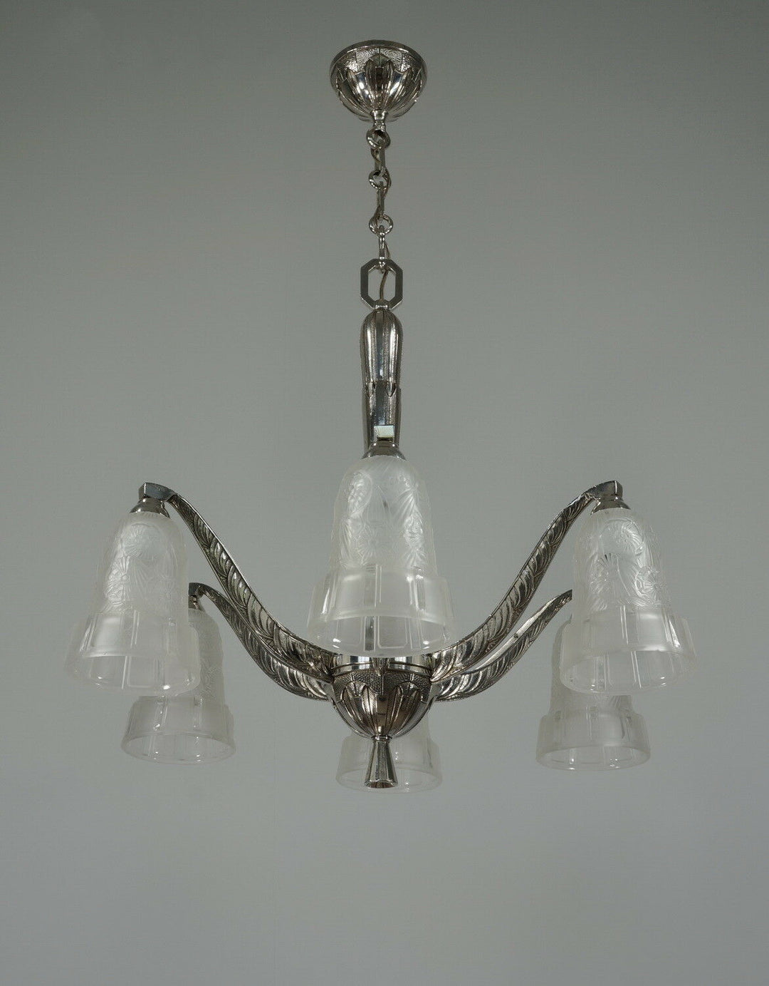 HETTIER & VINCENT : 1930 french art deco chandelier in nickel plated bronze