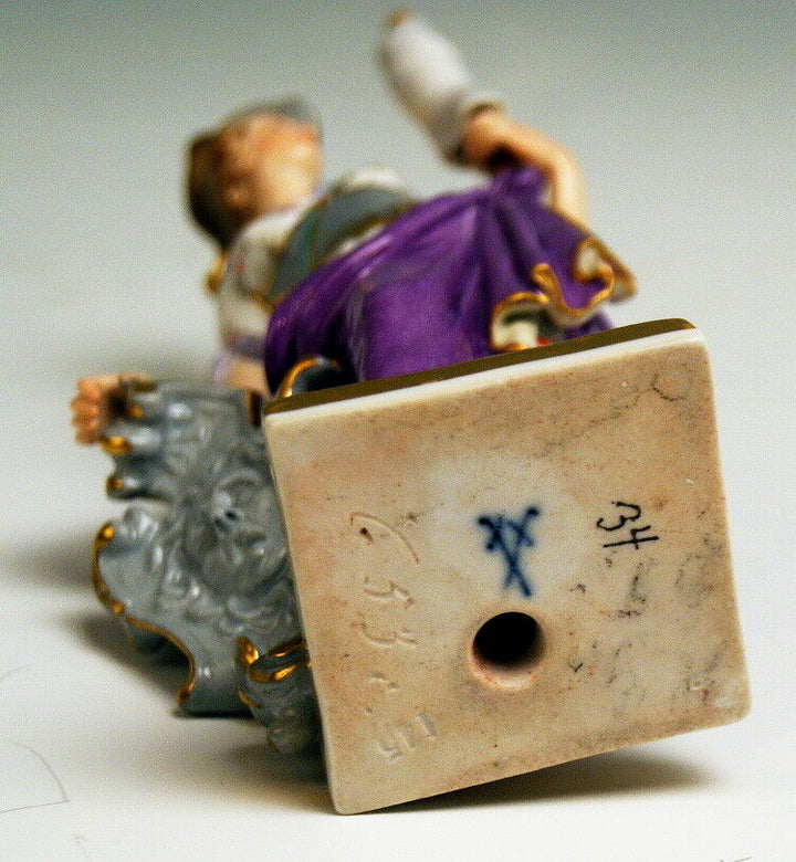 MEISSEN FIGUR ANTIKE GÖTTIN MINERVA ALLEGORIE DES KRIEGES KÄNDLER NR:C53 UM 1840