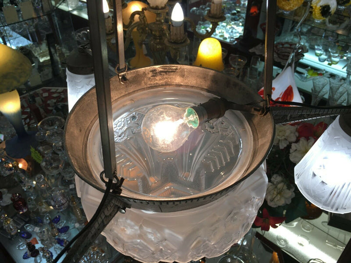 Lustre 3 tulipes et 1 vasque signé Muller & Frères