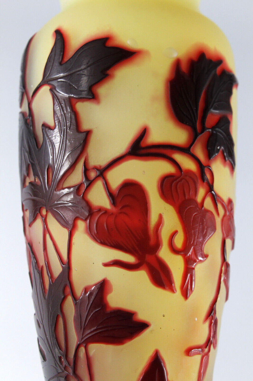 エミールガレ　フクシアの花紋瓶　高さ約14.1cm 送料込み251202 エミールガレ フクシアの花紋瓶 高さ約14.1cm 送料込み251202 エミール