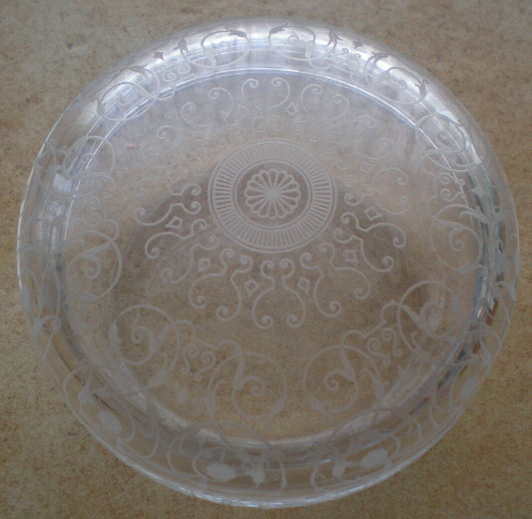 1 BOÎTE EN CRISTAL SIGNEE DE BACCARAT FRANCE