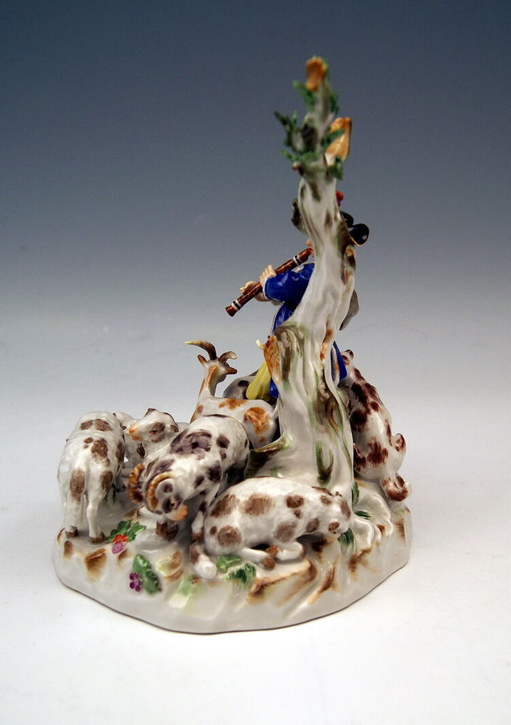 MEISSEN マイセン FIGUR SCHÄFER SCHAFE ZIEGEN HUND SHEPHERD SHEEP GOATS MNR: 61092