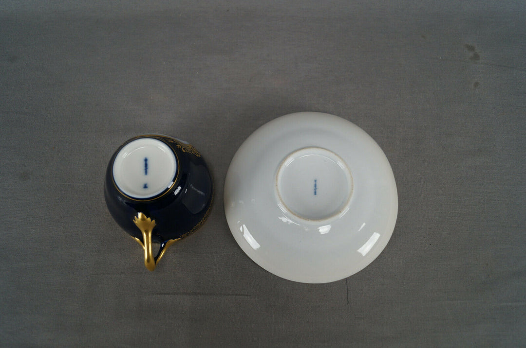 KPM Berlin Hand Painted Floral Floral Cobalt & Gold Tea Cup & Saucer E