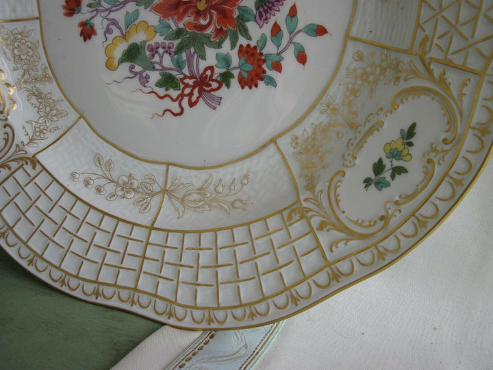 Schöner großer Meissen Wand-Teller mit vielen Indischen Blumen und Gold