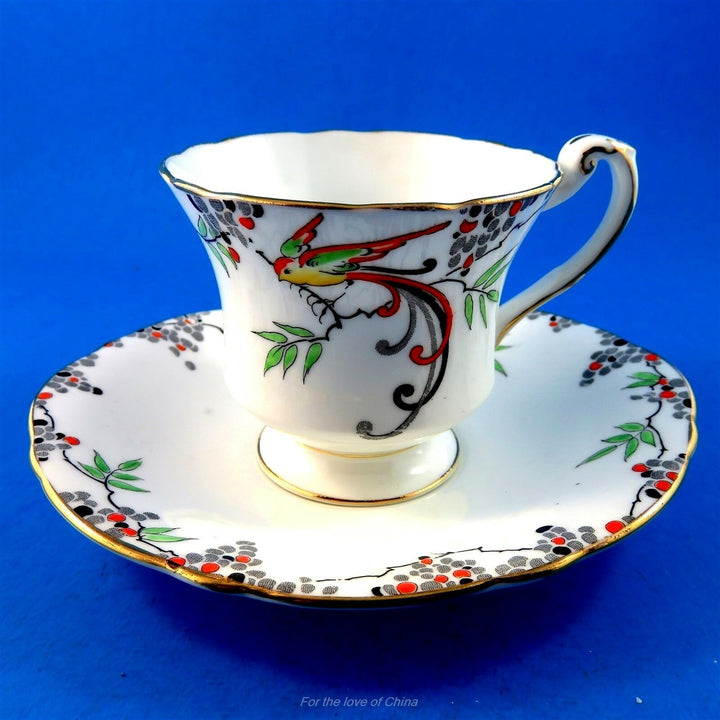 パラゴン　麗らかなエキゾチックな鳥柄のデミタスカップ＆ソーサー