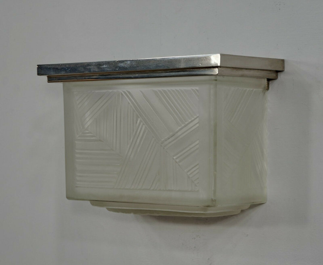 SABINO : FRENCH 1930 ART DECO WALL SCONCE ...... chandelier lamp daum era France