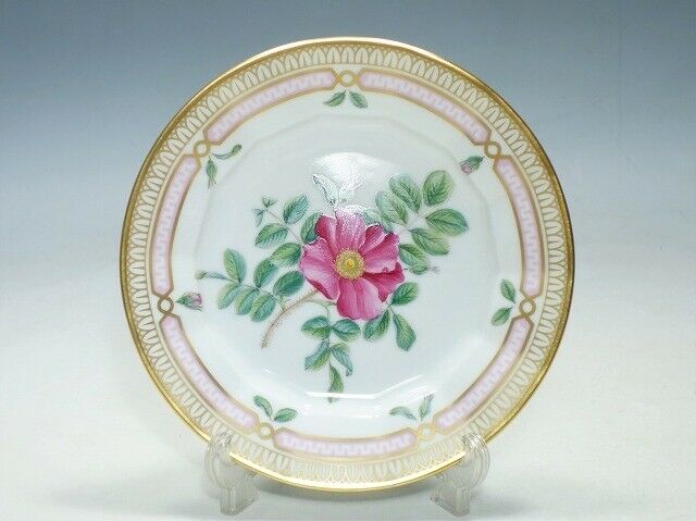 ロイヤルコペンハーゲン　フローラダニカ　カップ＆ソーサー