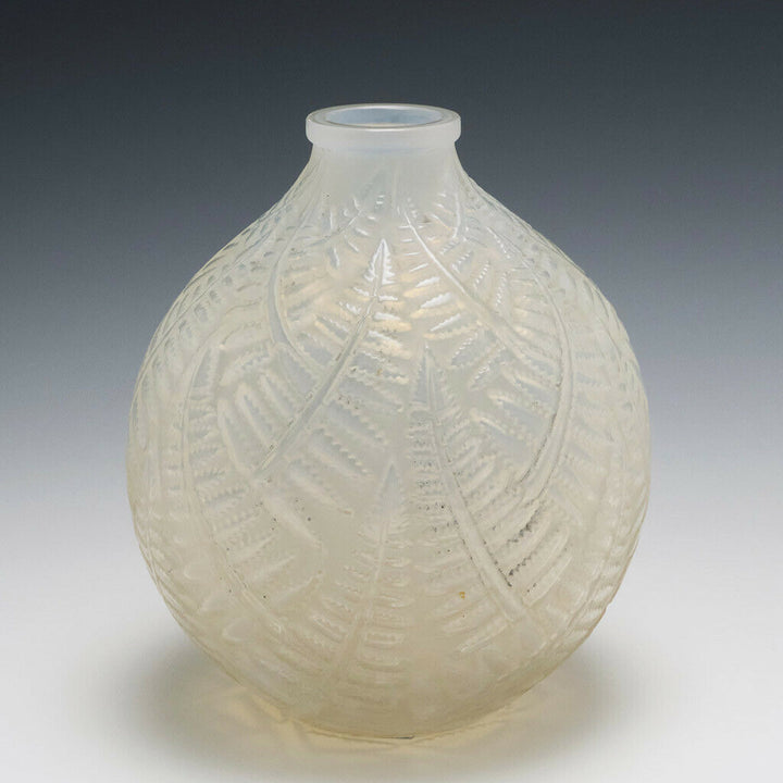 Opalescent Rene Lalique Espalion Vase Designed 1927 Marcilhac 996