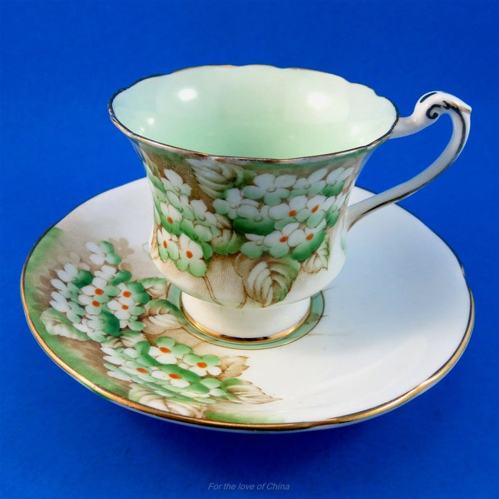 パラゴン　華麗なグリーンの紫陽花カップ&ソーサー