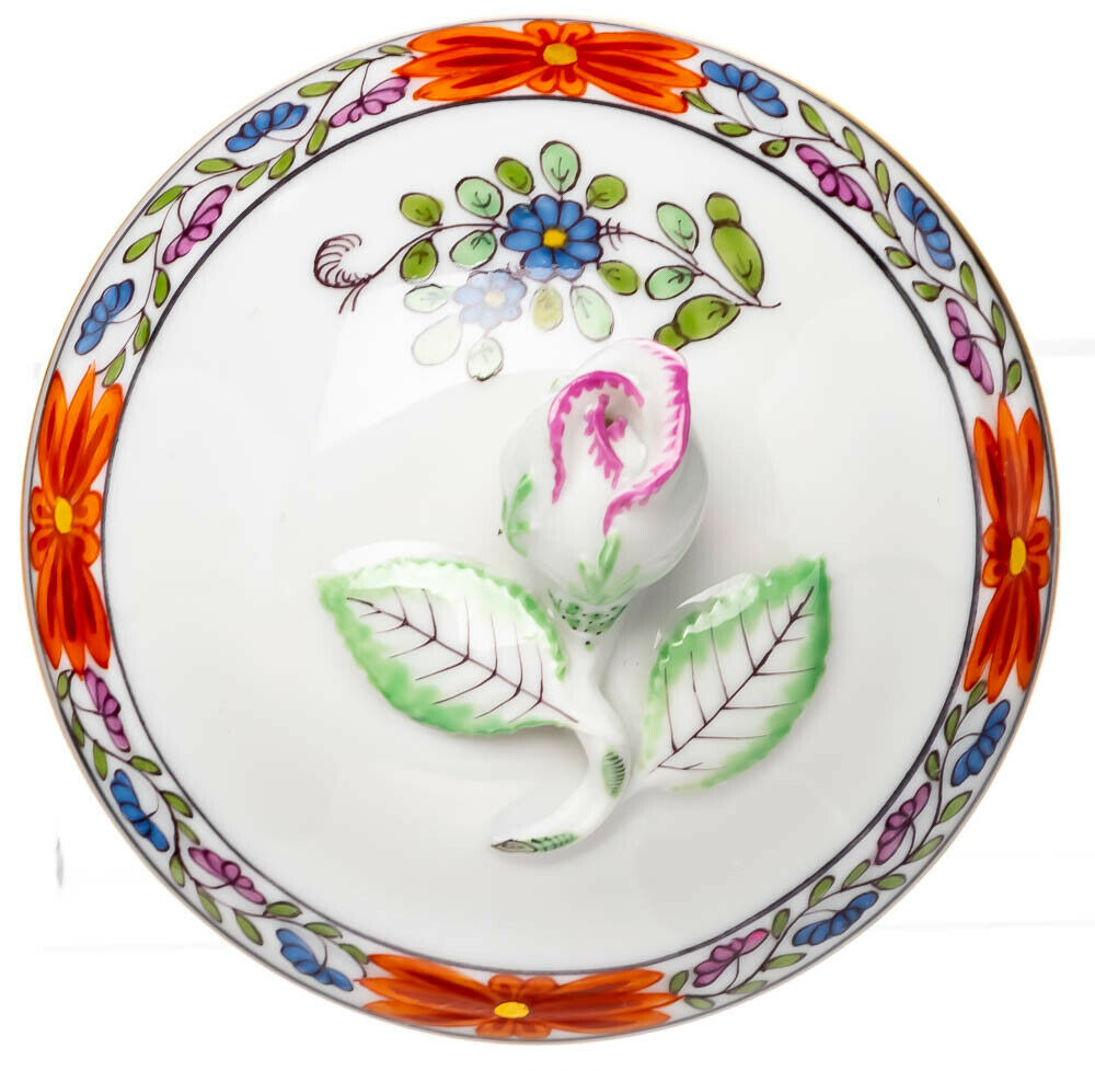 Mokkakanne Garbemuster mit Kante Meissen Neuer Ausschnitt Modell 00692 1. Wahl