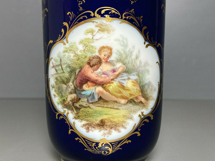 MEISSEN GEDECK BECHER UT KOBALTBLAU WATTEAUMALEREI BLUMEN GOLD 1.WAHL BESTOSSEN