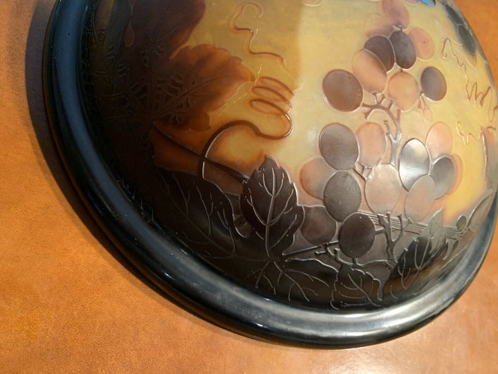 Early 20TH CENTURY d’argental French Cameo Art Glass Suspension Luminaire- afficher le titre d'origine