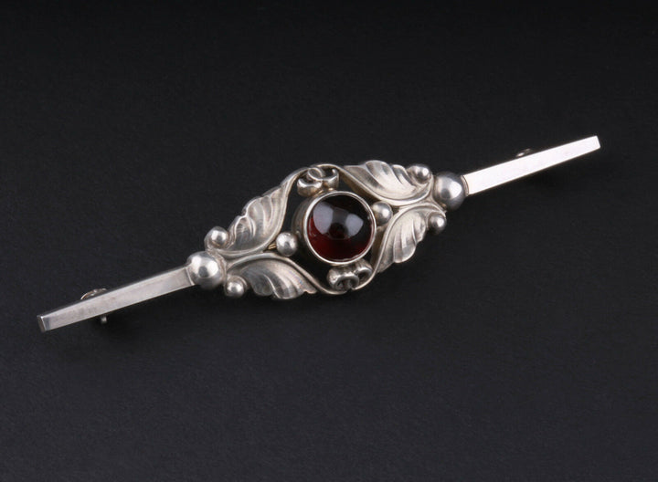Georg Jensen Sterling Brooch # 224B w. Garnet. Silver. Design: GJ himself. RARE