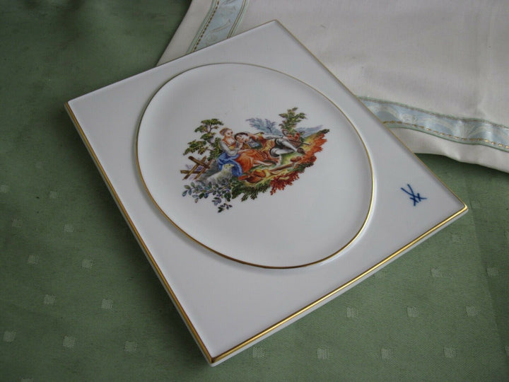 Schöne Meissen Bildplatte mit Watteau-Malerei, Liebes-Szene und Gold