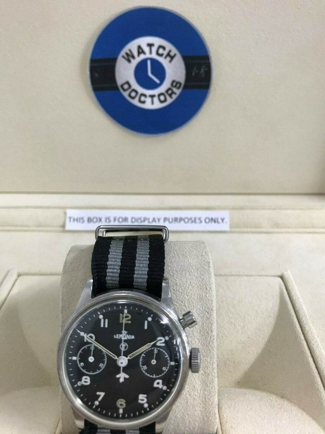 10% SALE Gents Vintage Military Lemania Watch (615 JKRR)