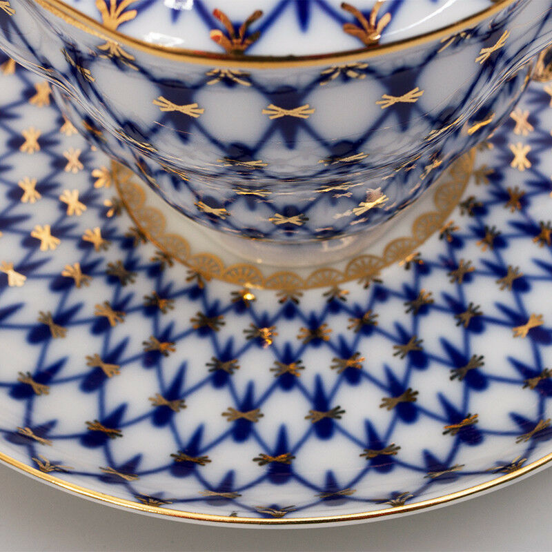 インペリアルポーセリン　蓋つきティーカップ＆ソーサーセット　コバルトネット