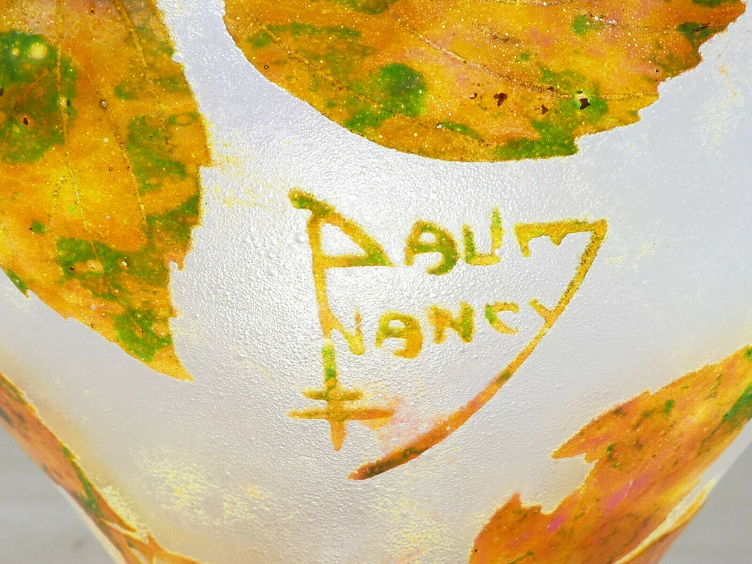 Vase DAUM NANCY les Rosiers en Autonme en Pate de verre degagé a l'acide