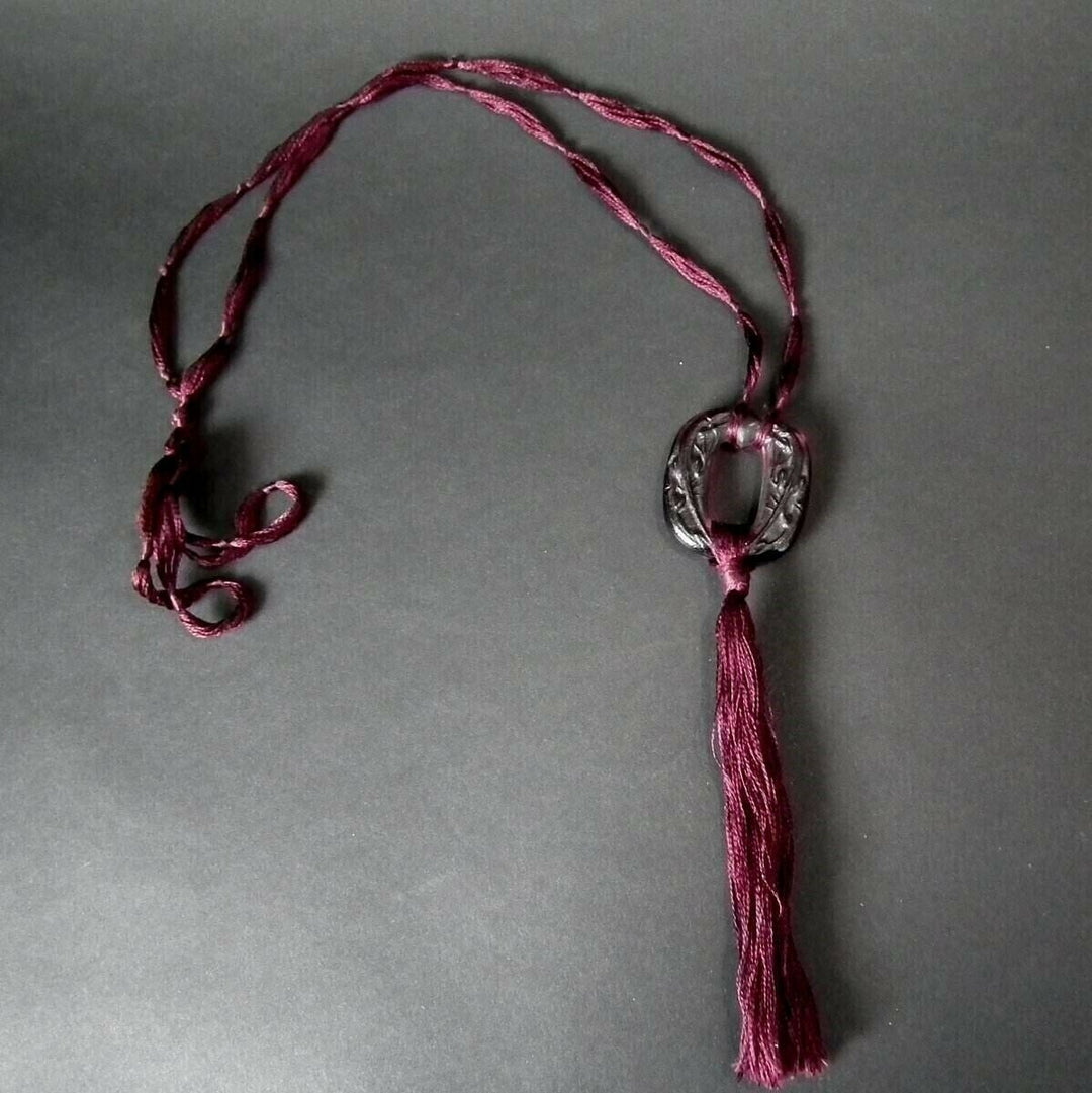 Rene Lalique Plum Glass 'Lezards' Pendant