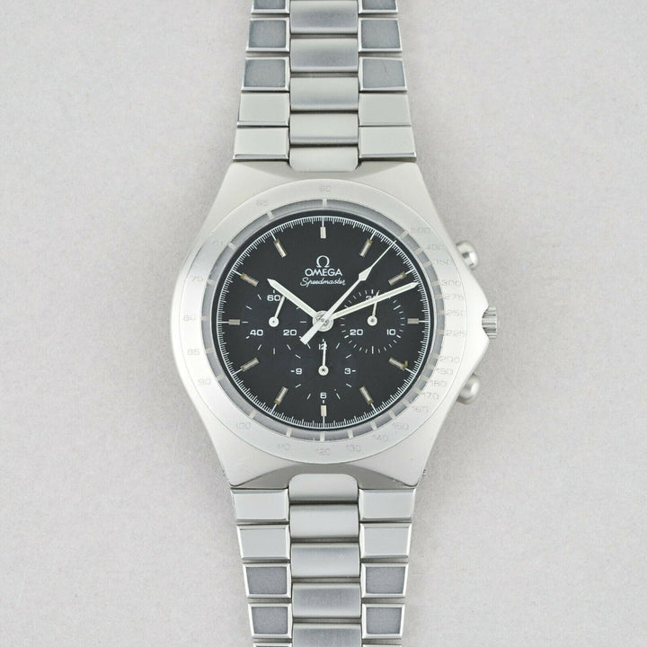 OMEGA SPEEDMASTER TEUTONIC VINTAGE CHRONOGRAPH WRISTWATCH REF. 1450040 3450803 C