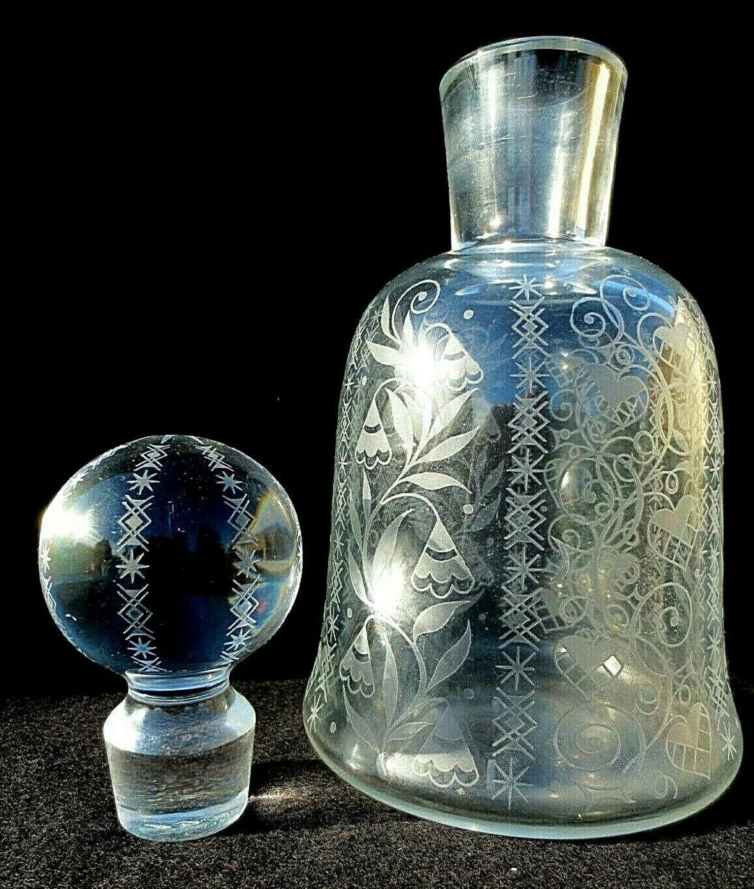 BACCARAT - carafe a whisky " ARGENTINA " CRISTAL - pour Rocher Frères -1943.
