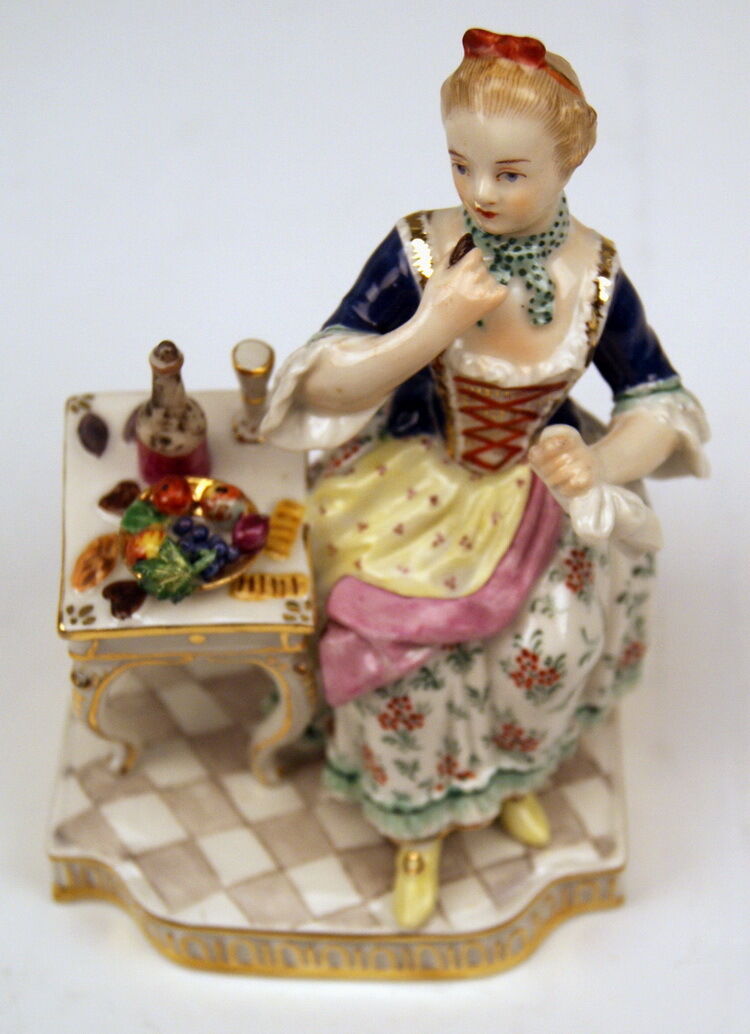 邁森 MEISSEN マイセン FIGUR FÜNF SINNE DER GESCHMACK DAME AM TISCH THE TASTE MNR: E2