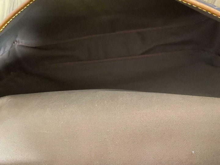 AUTH LOUIS VUITTON MONOGRAM SAC CHASSE HUNTING SHOULDER BAG LV29