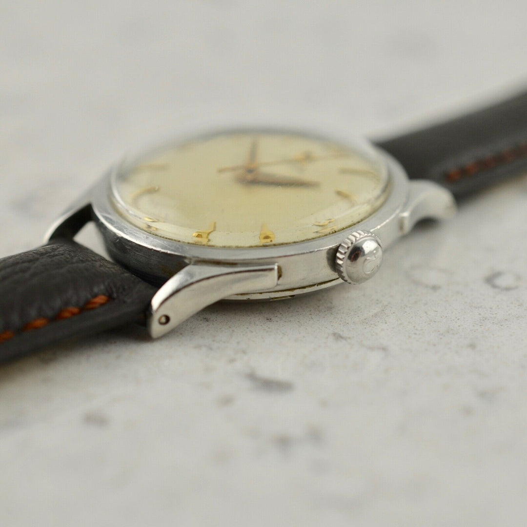 C.1950　ヴィンテージオメガ　機械式(手巻き）シーマスター　腕時計　CAL.Ω351　型番2635-1　スチール製