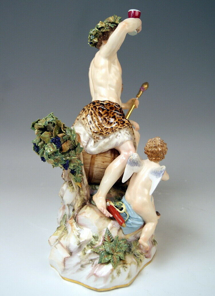 マイセン MEISSEN 邁森 GRUPPE BACCHUS NYMPHE GEFLÜGELTER PUTTO SATYR NR: C35X UM 1860