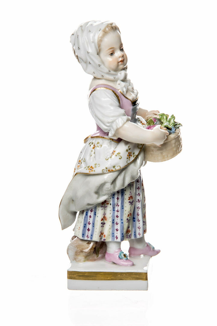 マイセン人形　花かごを持ったガーデニングの子供　1850-1924年頃