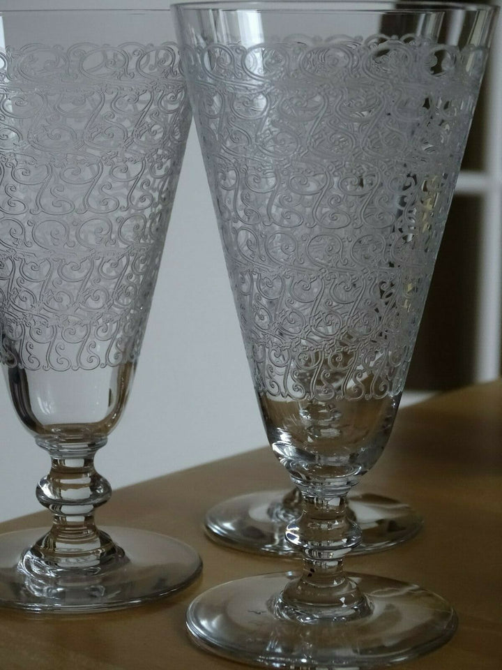 4 FLUTES A CHAMPAGNE EN CRISTAL DE BACCARAT MODELE ROHAN signées
