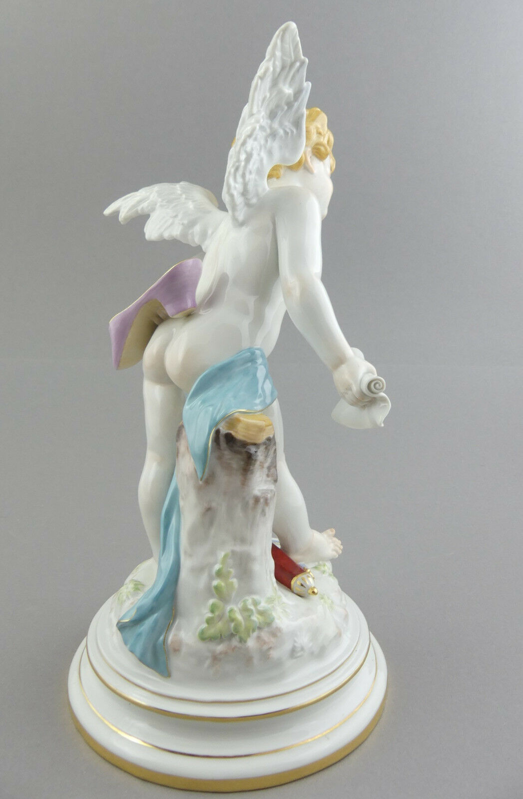 große Figur Amor Heiratskontrak