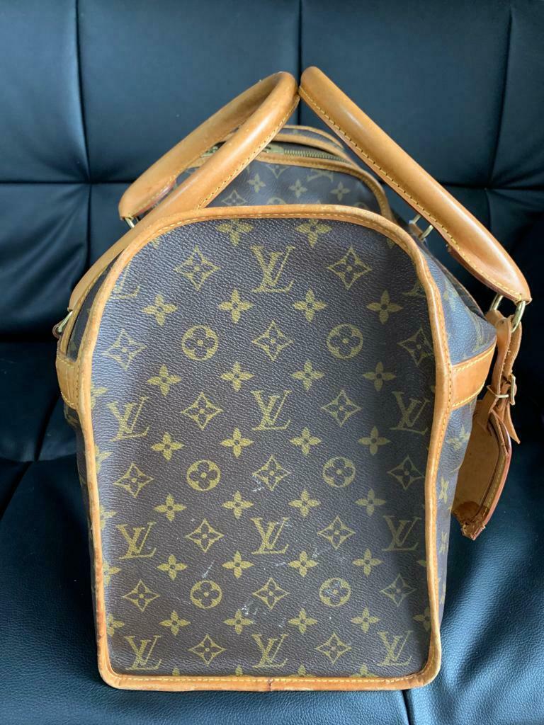 AUTH LOUIS VUITTON MONOGRAM SAC Chien ４0 Dog Pet Carrier Bag Purse Travel LV23